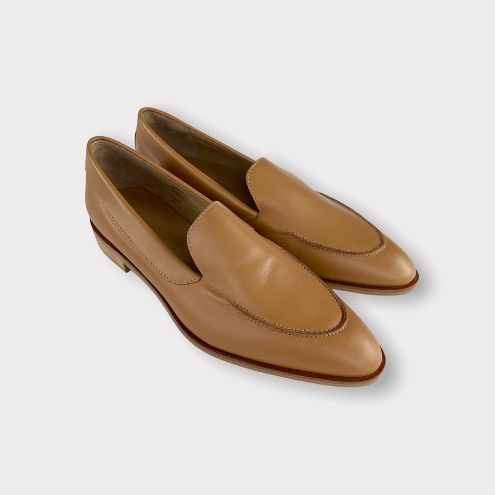 NIB Everlane “The Modern Loafer” in Camel